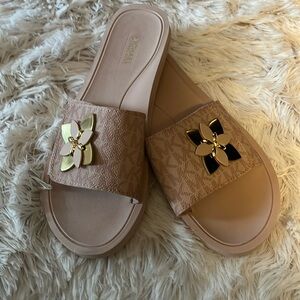 Michael Kors flip flops